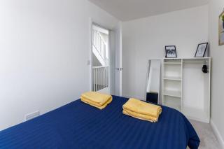 Apartment With Free Gated Parking WITH 50 Percent Off for Monthly Stays - Liverpool - 4
