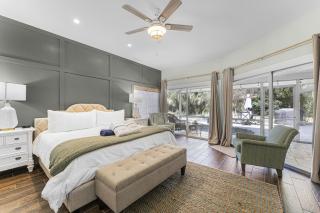 Designer Decorated - Golf Course Views - LARGE Private Pool & Spa - 28 Woodbine Pl - Hilton Head Island - 5