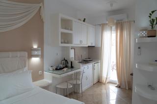 Aggelos Studios - Adamantas - 5