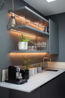 Stunning, architecturally designed Garden Studio with Parking - 5