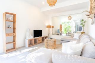 Luxury 3 Bed Villa With Private Pool - Canggu - 9