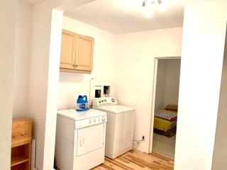 Select Room in 2-Bedroom Apartment, Quebec City - Québec - 3