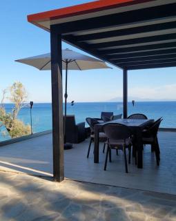 La Mer Villa - Entire Cottage - Plomarion - 1