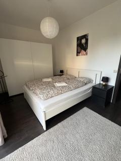 Monika's Apartman - Érd - 2