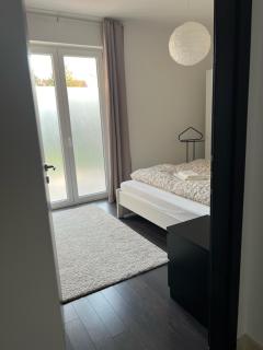Monika's Apartman - Érd - 1