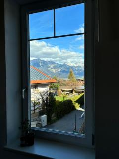 Mountain Studio Mutters - 4