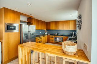 Grand Sea View Apartment 3' from Kavouri Beach - 4