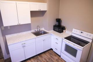 Cheerful 2 Bedroom Home In Trenton City - 3