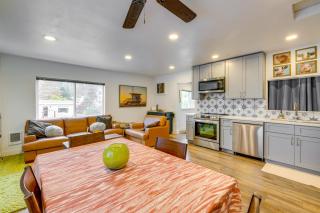 Tillamook Bay Apt Near Marina Fish, Boat and More! - Garibaldi - 3