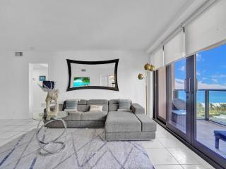 Charming Ocean View Condo Beach Service 1007 - Miami Beach - 5