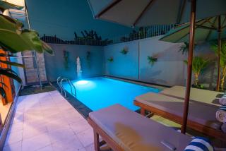 Villa Dua Warna Dencarik - Lovina - 5