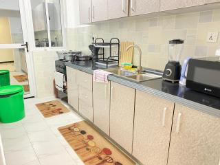 !!NEW!! Kilimani Apt near Yaya Centre, malls, hotels -gym, gazebo, play ground - Nairobi - 6