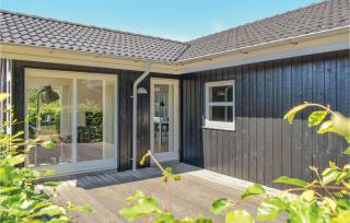 Three-Bedroom Holiday Home In Ebeltoft - Ebeltoft - 4