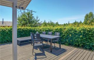 Three-Bedroom Holiday Home In Ebeltoft - Ebeltoft - 1