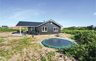 Four-Bedroom Holiday Home In Vestervig - 2