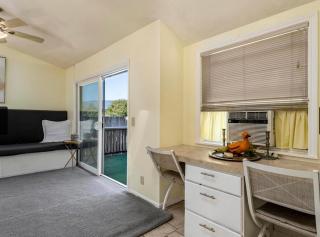 Bright and sophisticated apt at the ranch with mountain views - 6