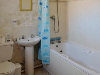 Guillemot Cottage - 1