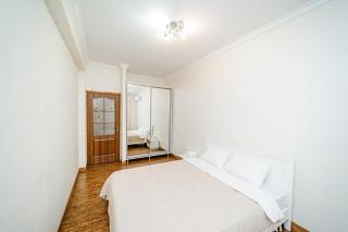 City center Retreat 3BR apartment! - Chişinău - 7