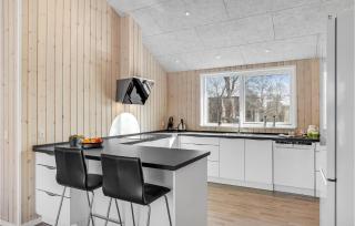 Cozy Home In Grenaa With Kitchen - Grenå - 4