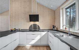 Cozy Home In Grenaa With Kitchen - Grenå - 3