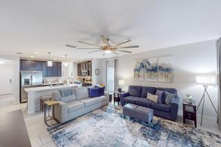 Gateway to Orlando Theme Parks! Dog-Friendly Haven - 8