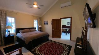 Luxury Beach Penthouse with Pool, BBQ, AC, Wi-Fi, 5-Min Walk to El Cortecito & Bavaro Beaches, Punta Cana - Punta Cana - 3
