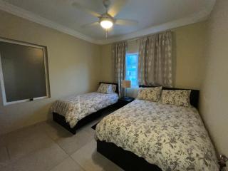 Luxury Beach Penthouse with Pool, BBQ, AC, Wi-Fi, 5-Min Walk to El Cortecito & Bavaro Beaches, Punta Cana - 1