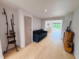 Buckland Towers - Waterlooville - 9