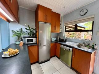 Berg Escape Poplar - Spacious Family Home - Bergview - 3