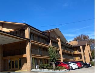 American Inn and Suites - Atlanta Airport Jonesboro I-75 - Jonesboro - 6