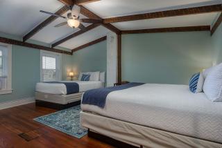 Historic Hotel Nichols - South Haven - 7