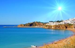 BnB Homes Apartment with cozy Terrace & 2 Swimming pools near the heart city - Albufeira - 9