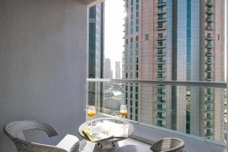 Nice 3 Bedrooms Apartment in Damac Maison Mall Street! Burj Khalifa View! 2 Minute Walk to Dubai Mall! - 4