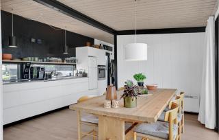 3 Bedroom Beautiful Home In Ebeltoft - Ebeltoft - 6