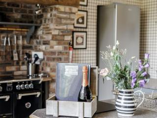 Holly House - Pooley Bridge - 1