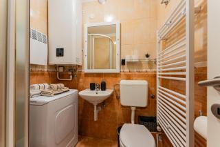 Flexible SelfCheckIns 116 - Zagreb - Bedroom - Loggia - Zagreb - 6