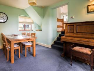 Sundial Cottage - Gammersgill - 4