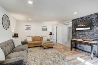 Cloud Ridge Cozy Suite w Fire Pit & Game Area - 0