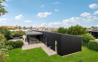 Four-Bedroom Holiday Home In Juelsminde - Juelsminde - 0