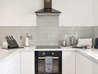 Beach Cottage - Benllech - 3