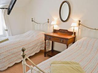 Folly Cottage - 4