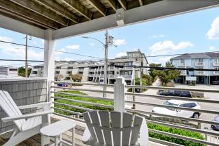 Sandpeddler Inn and Suites - 1