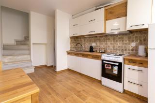 Entire Apt, Maisonette, 1 Bedroom - 4