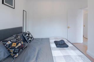Putney Haven 3BD 2 Bath Sleeps 8 - London - 3