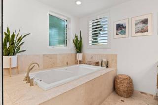 Modern city living - 4