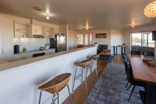 Wongulla Heights -  - 1