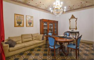2 Bedroom Nice Apartment In Arezzo - Arezzo - 8