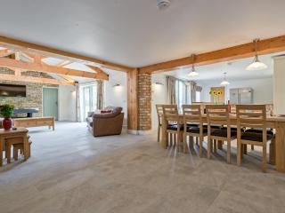 Eastlands Barn - East Barkwith - 2