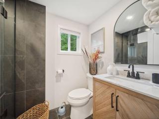 Charming Lakefront Cottage with Sauna, Fire Table & Sunset Views - 2