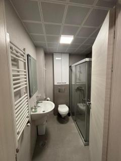 Luxury Apartment in Aerodrom - 7